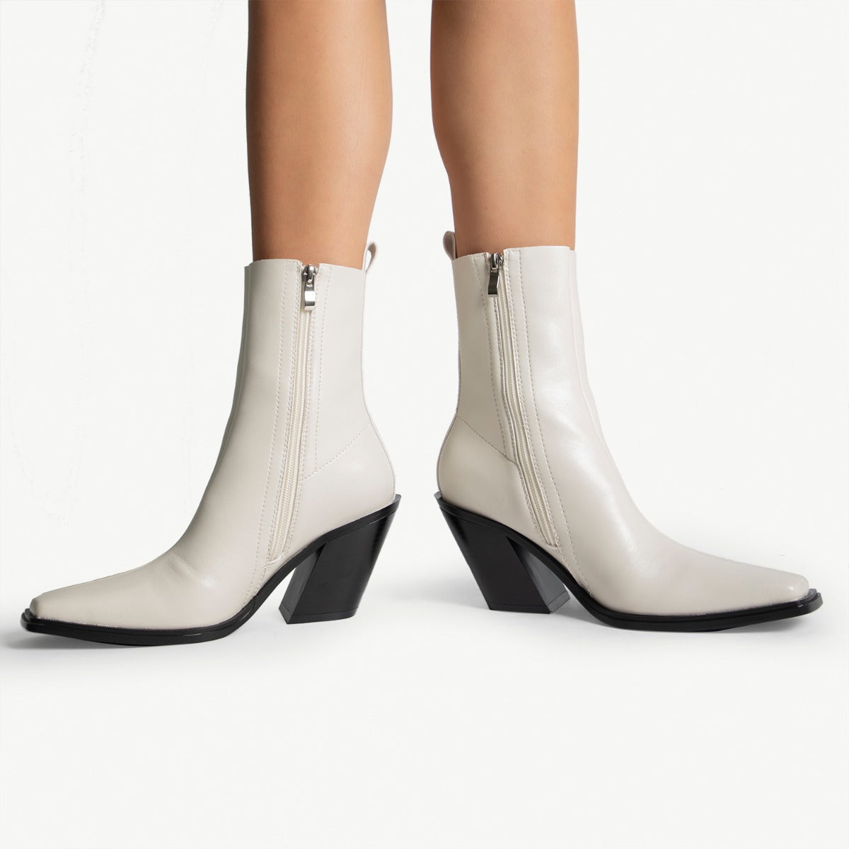RAID Tiona Ankle Boot in White